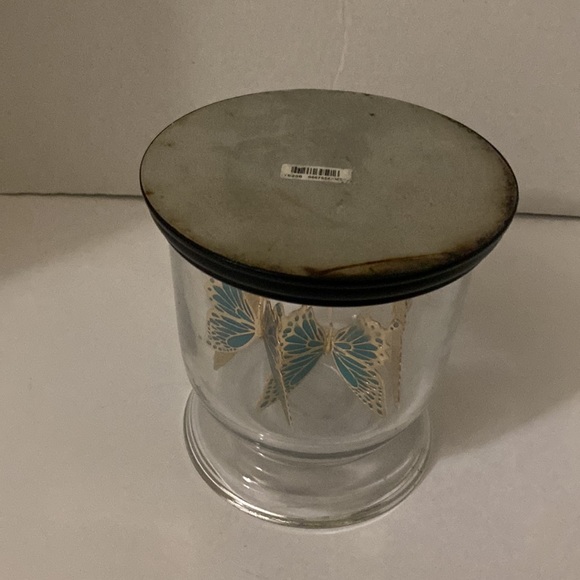 Bath & Body Works Butterfly Candle Pedestal - Picture 5 of 6